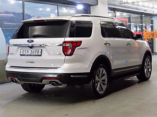 FORD EXPLORER 2019