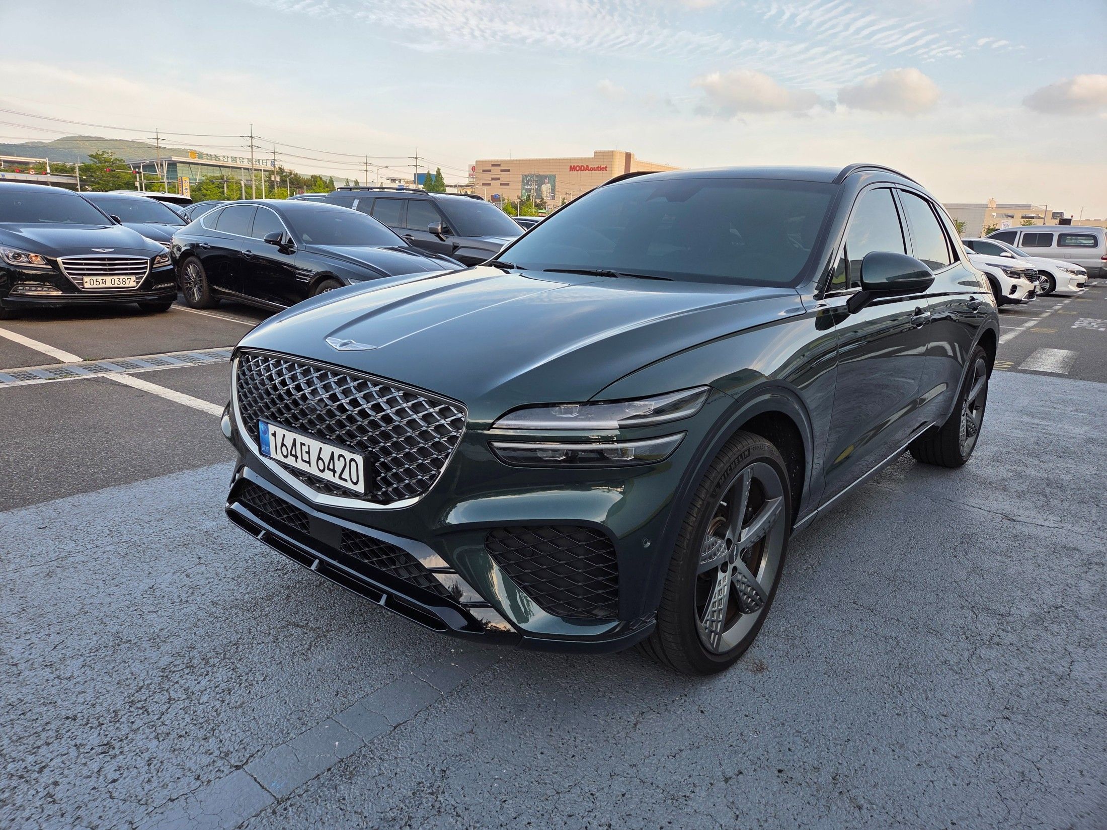 GENESIS GV70 2023