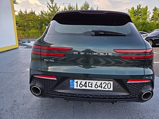 GENESIS GV70 2023