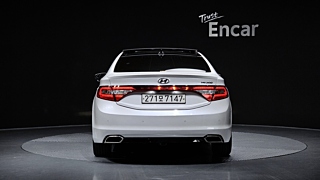 HYUNDAI GRANDEUR HG 2016