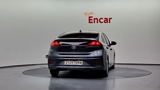 HYUNDAI IONIQ HYBRID 2019