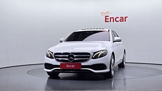 MERCEDES BENZ E-CLASS W213 2017