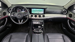 MERCEDES BENZ E-CLASS W213 2017