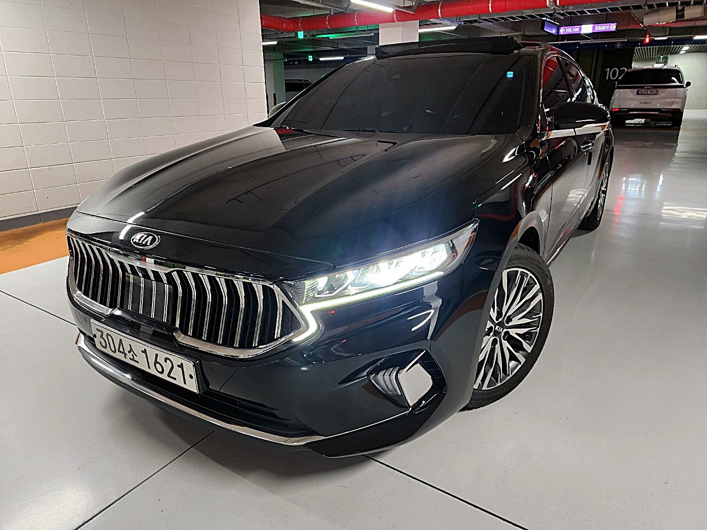KIA K7 PREMIER