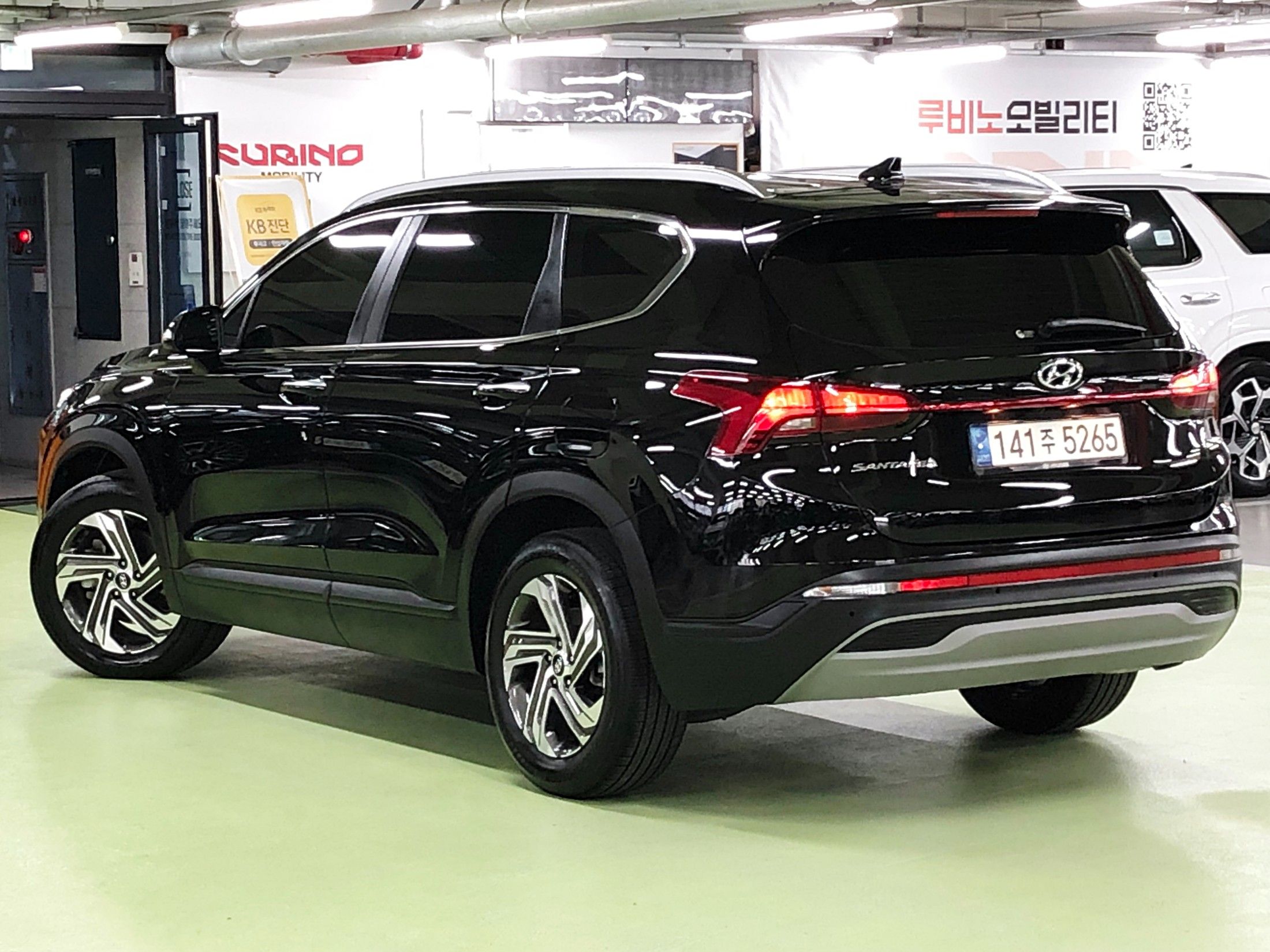 HYUNDAI SANTAFE 2021