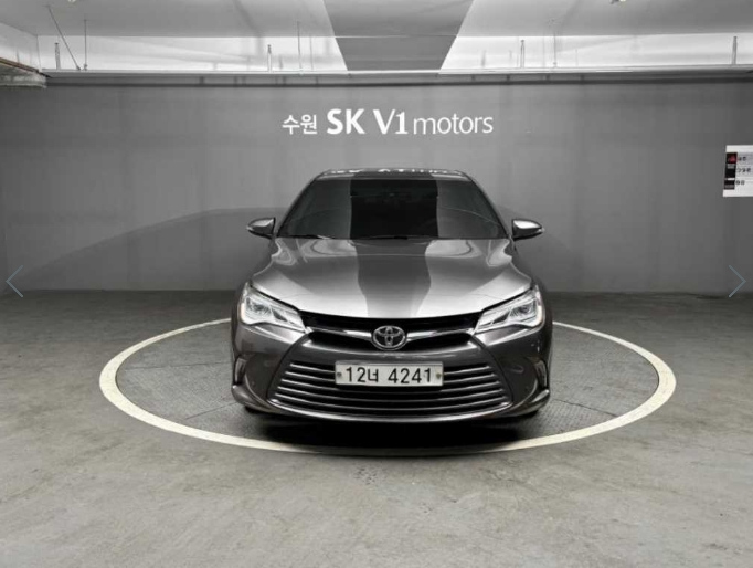 TOYOTA CAMRY
