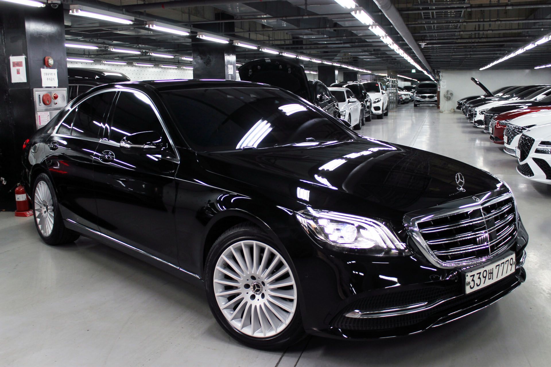 MERCEDES BENZ S-CLASS W222 2019