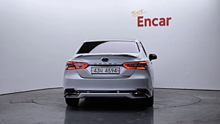 TOYOTA CAMRY XV70 2018