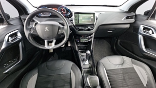 PEUGEOT 2008 2017