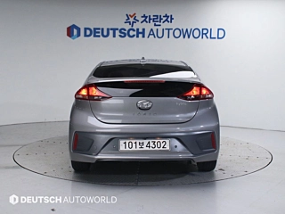 HYUNDAI IONIQ HYBRID 2019