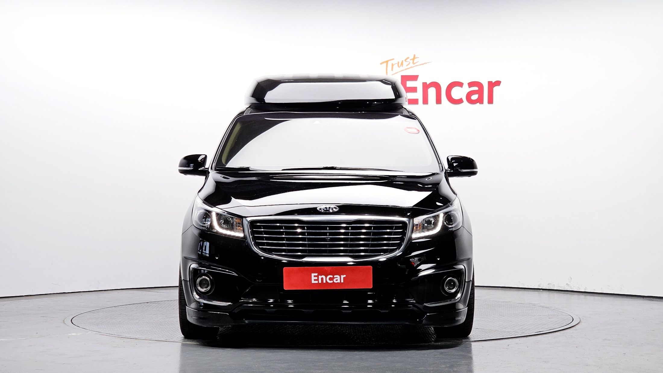 KIA CARNIVAL 2016