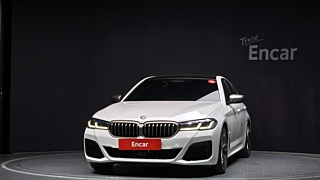 BMW 5-SERIES G30 2022