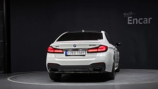 BMW 5-SERIES G30 2022