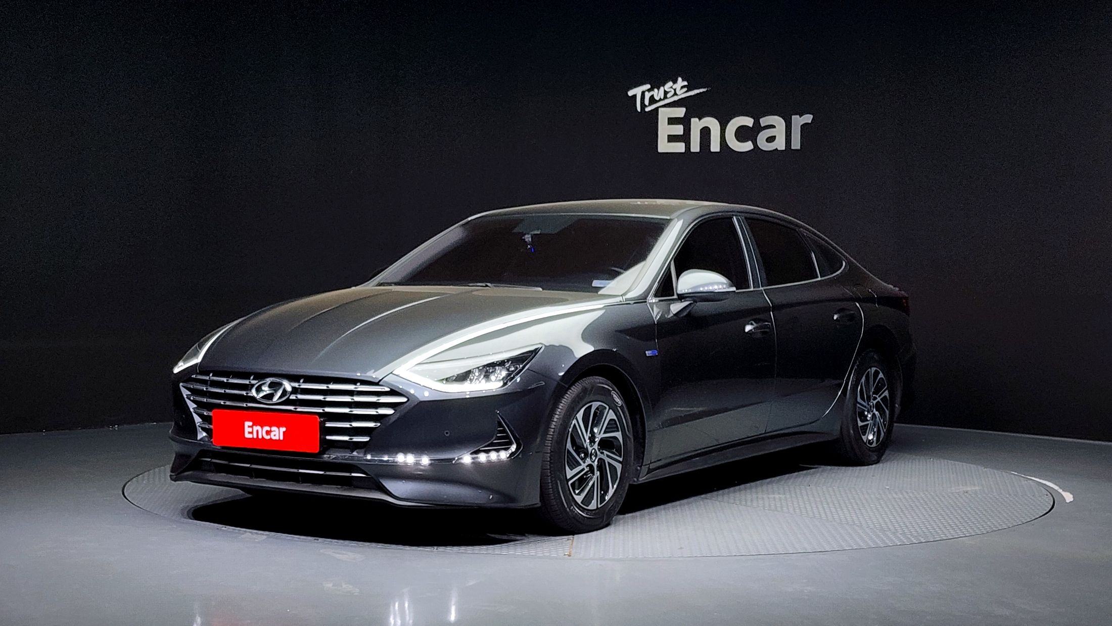 HYUNDAI SONATA HYBRID DN8