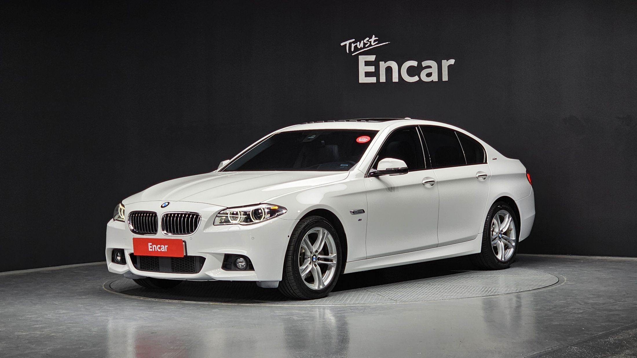 BMW 5-SERIES F10 2016