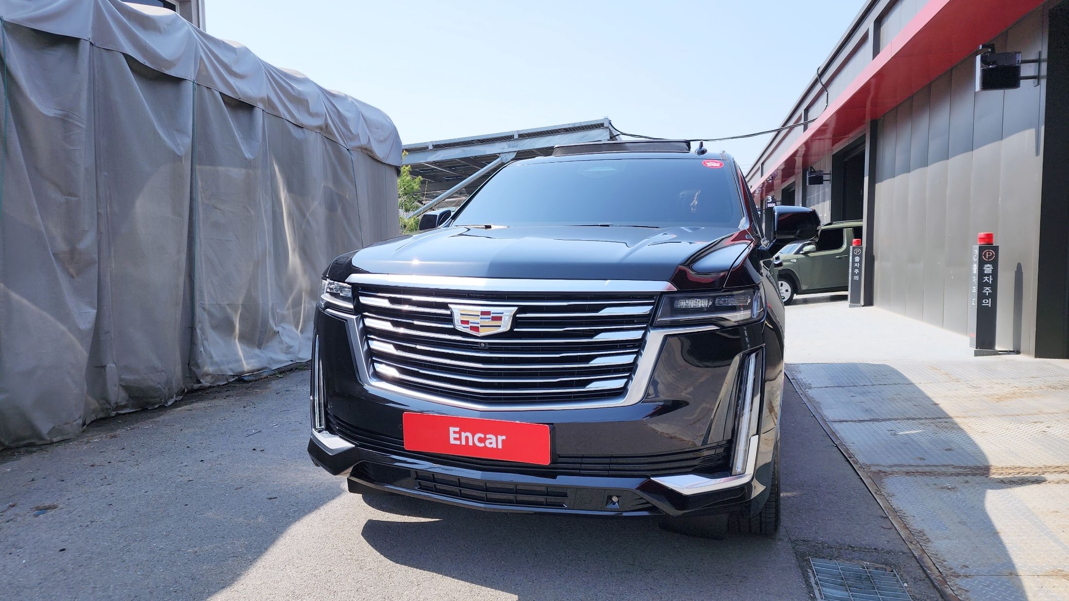 CADILLAC ESCALADE