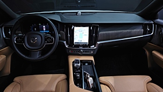 VOLVO S90 2022