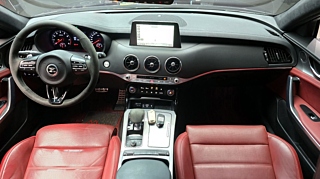 KIA STINGER 2020