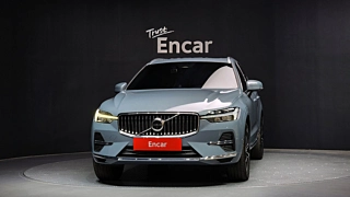 VOLVO XC60 2023