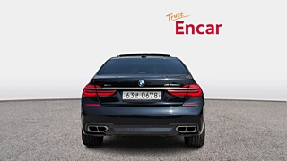 BMW 7-SERIES G11 2017