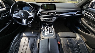 BMW 7-SERIES G11 2017