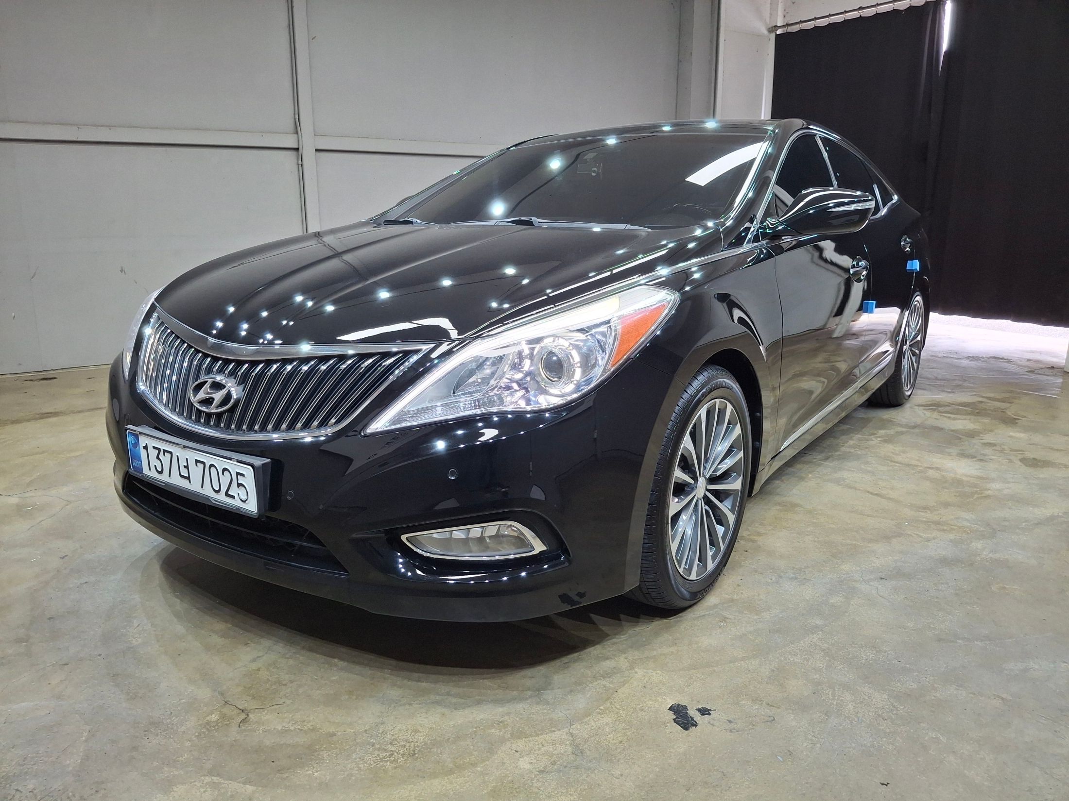 HYUNDAI GRANDEUR HG 2013