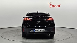 HYUNDAI IONIQ HYBRID 2019