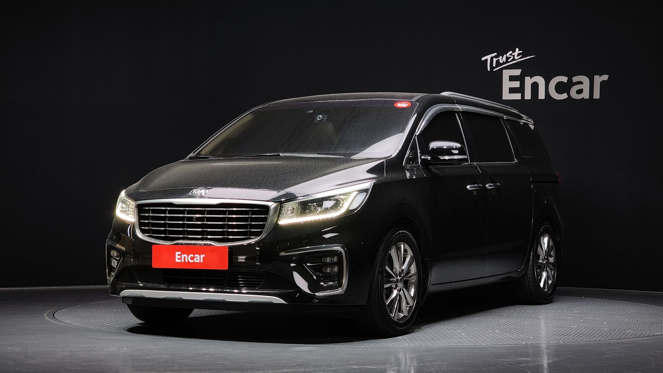 KIA CARNIVAL 2020