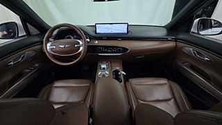GENESIS GV70 2021