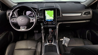 SAMSUNG QM6 2021