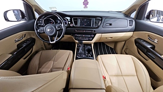 KIA CARNIVAL 2017