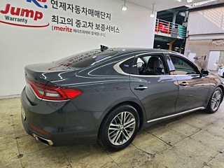 HYUNDAI GRANDEUR IG 2017