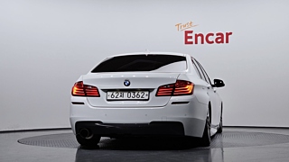 BMW 5-SERIES F10 2016