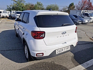 HYUNDAI VENUE 2023