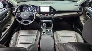 HYUNDAI GRANDEUR IG 2017