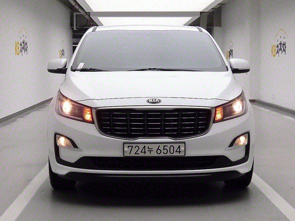 KIA CARNIVAL 2020