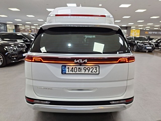 KIA CARNIVAL 2021