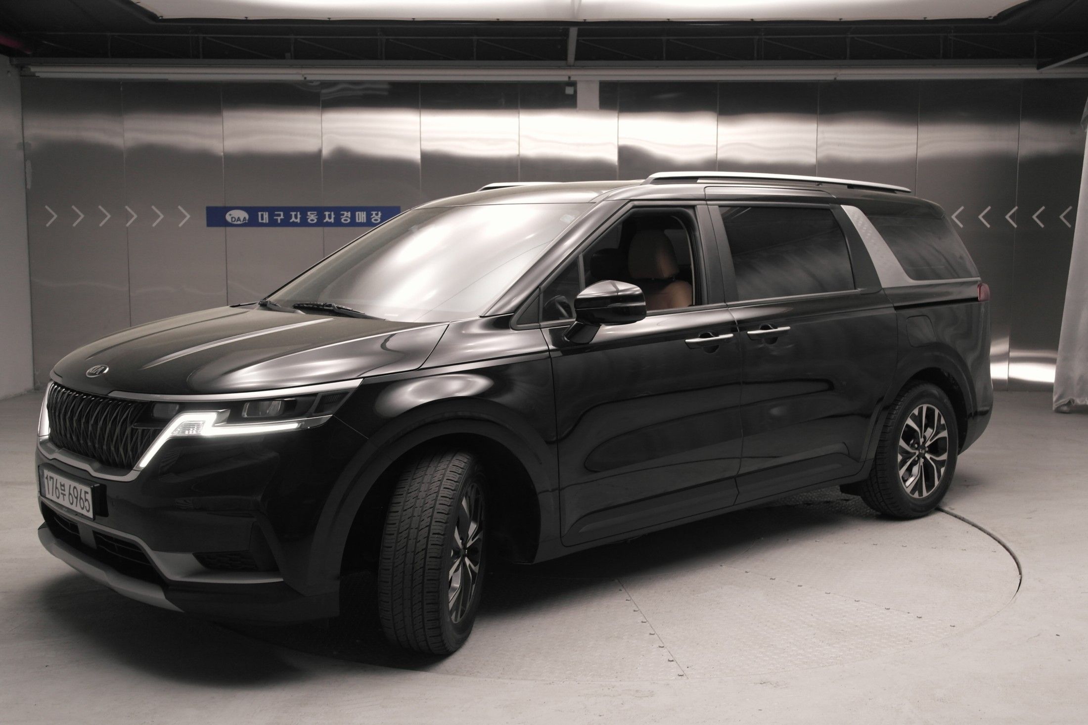 KIA CARNIVAL 2020