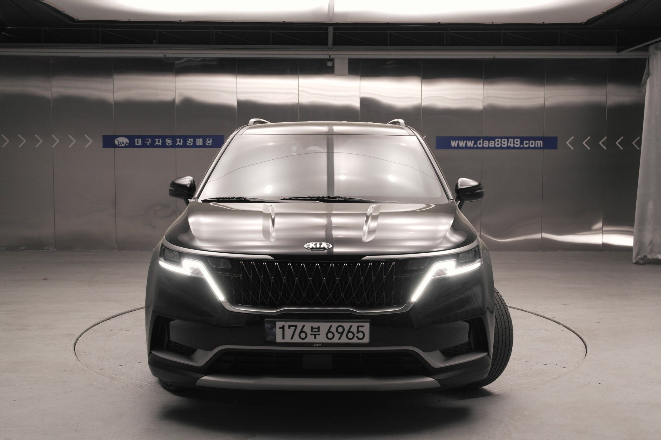 KIA CARNIVAL 2020