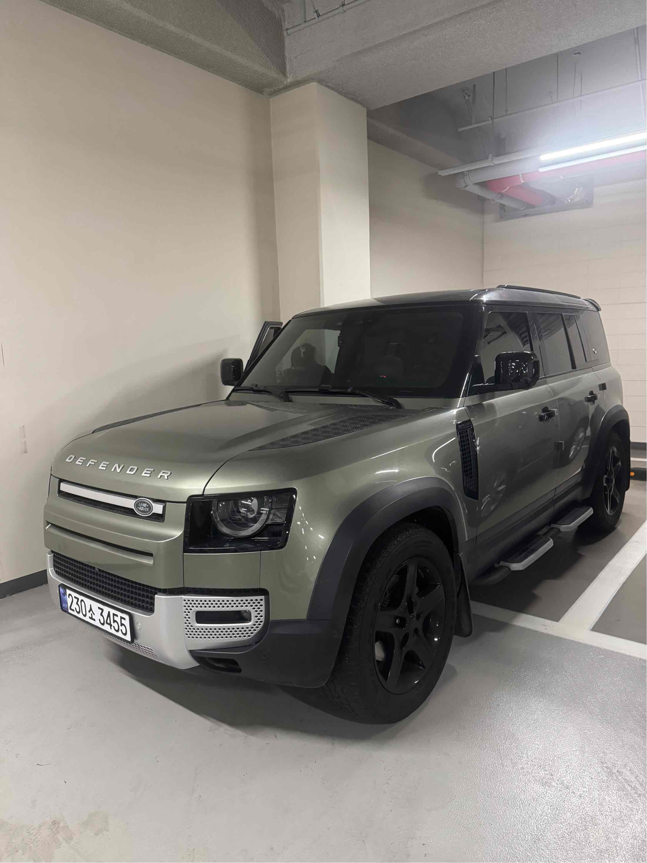 LAND ROVER DEFENDER L663