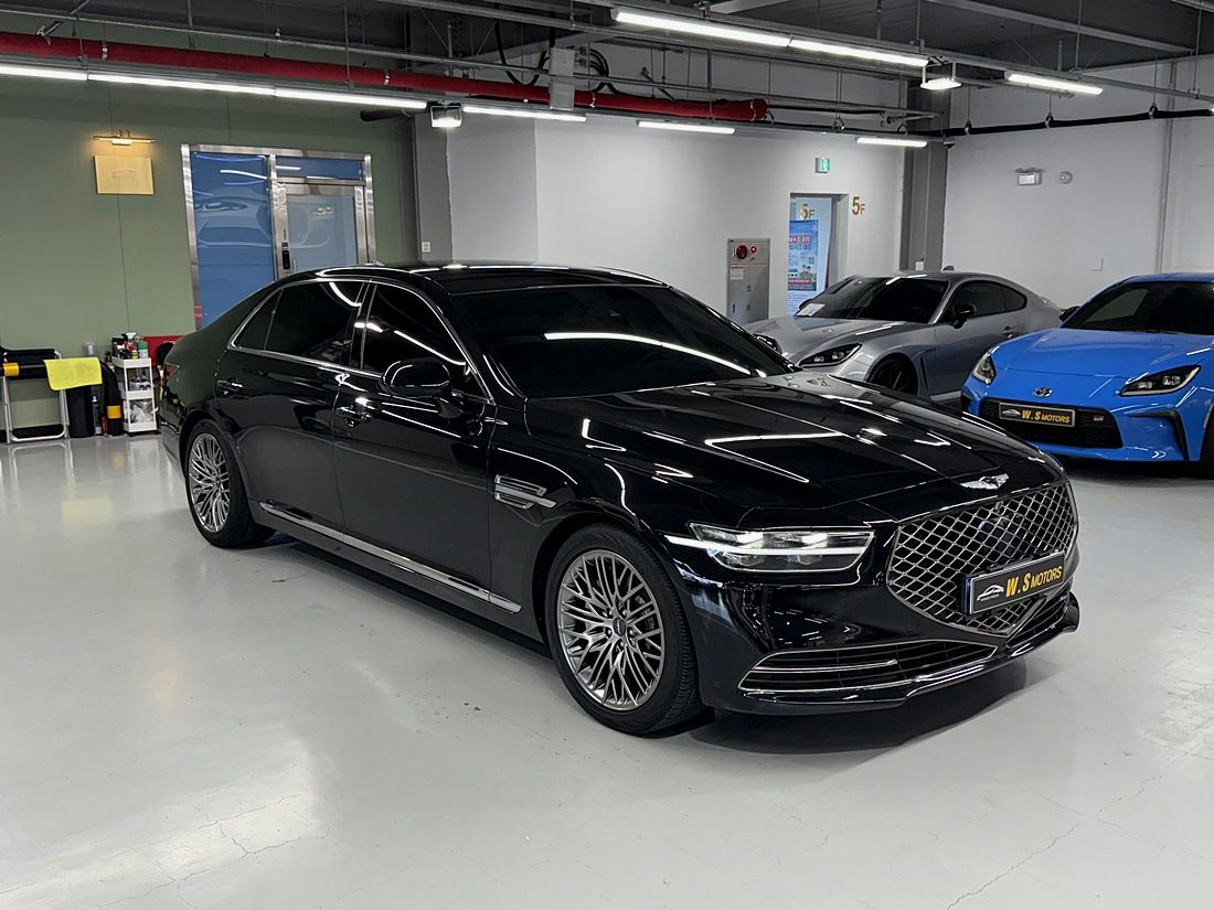 GENESIS G90 2021