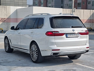 BMW X7 G07 2022