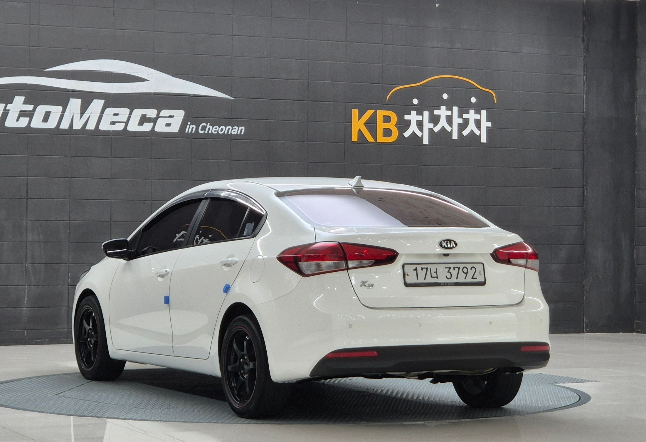 KIA K3 2017