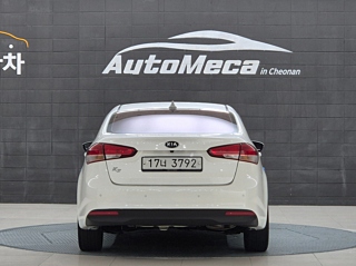 KIA K3 2017