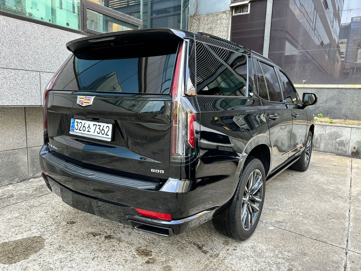 CADILLAC ESCALADE
