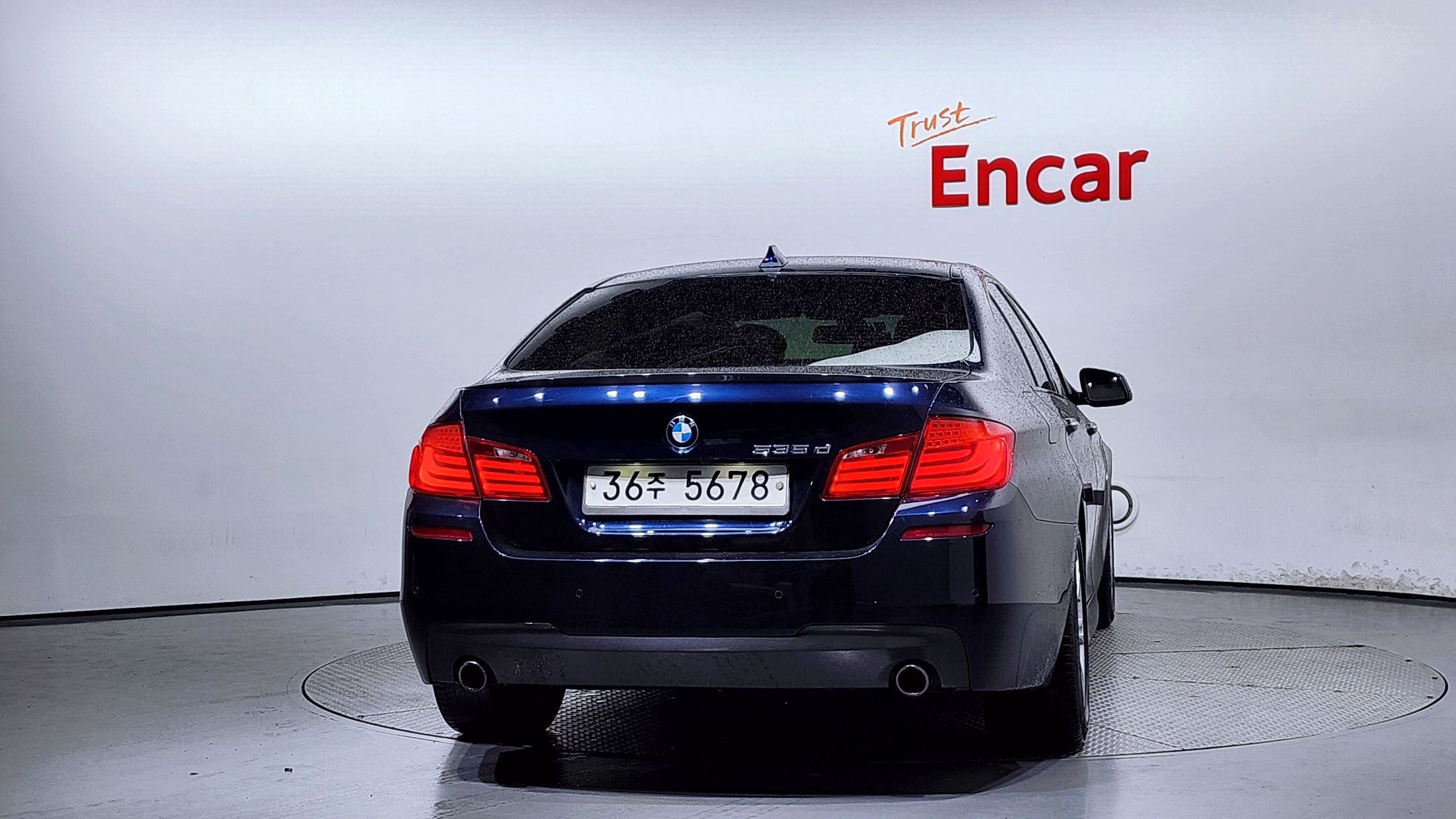 BMW 5-SERIES F10 2012