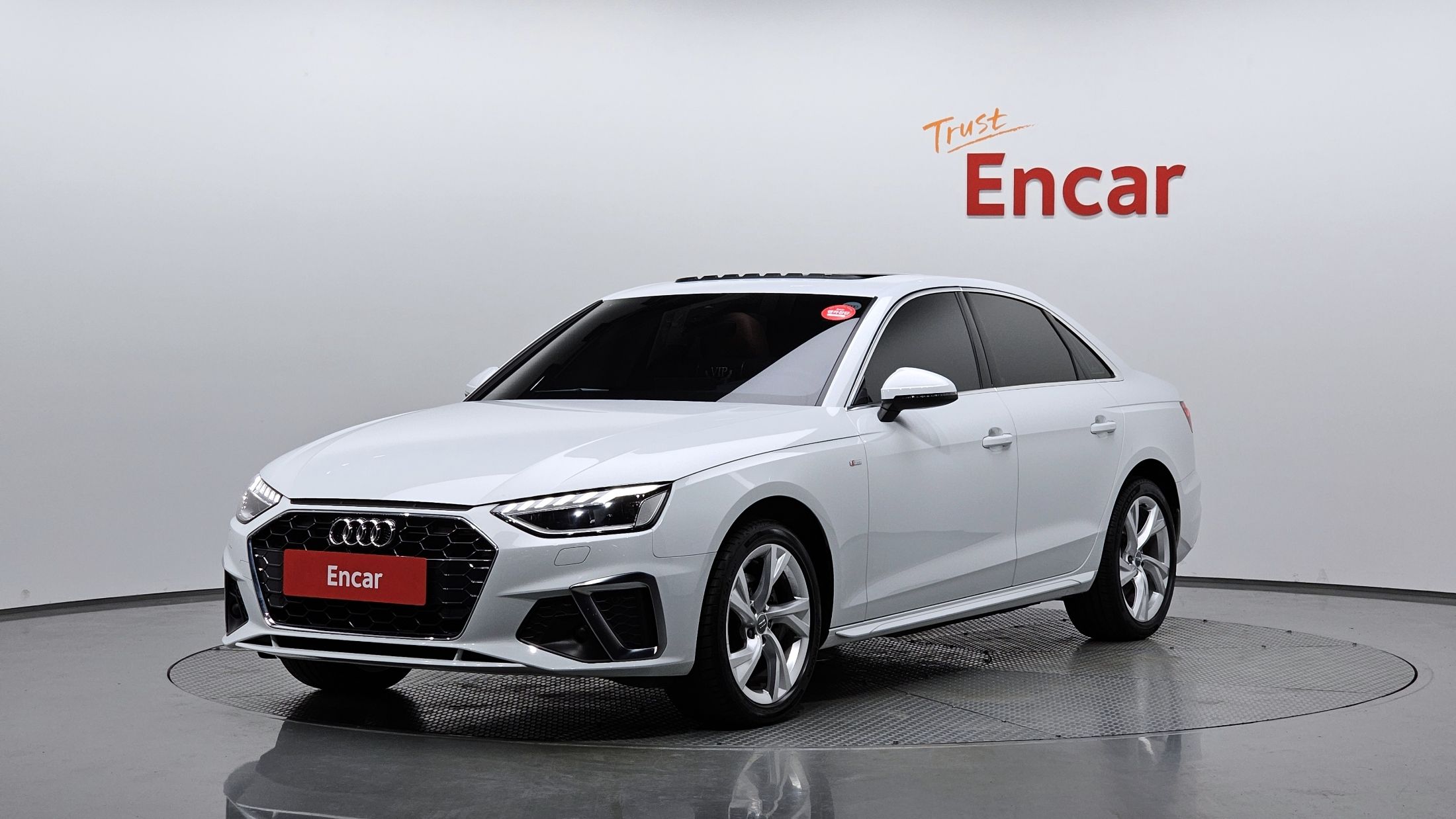 AUDI A4 B9