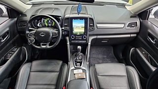 SAMSUNG QM6 2022