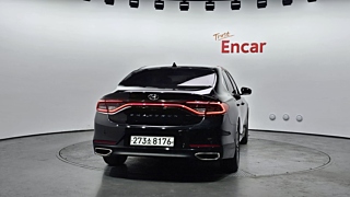 HYUNDAI GRANDEUR IG 2017