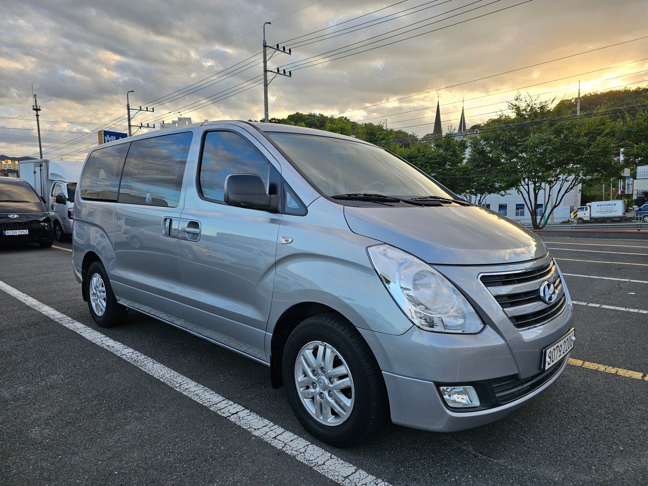 HYUNDAI STAREX GRAND 2016